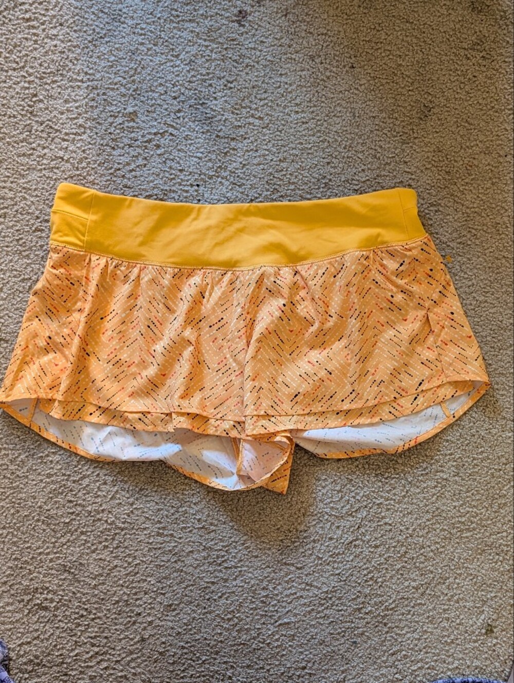 CALIA by Carrie Underwood Yellow Kick It Up Performance Short 3" Inseam